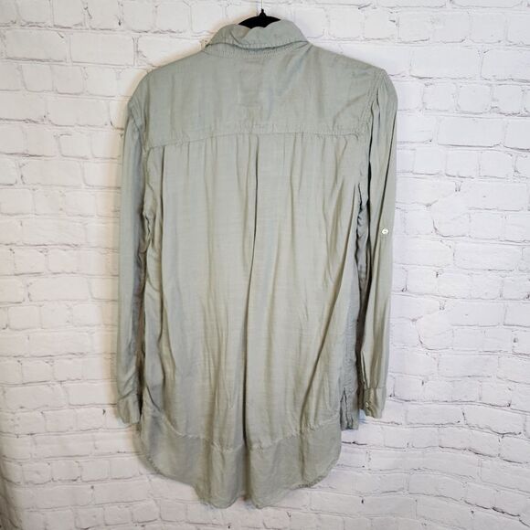 Women's Holding Horses longsleeve button-down shirt, size small - Picture 4 of 4